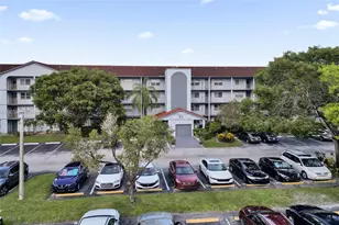 1151 SW 128th Terrace, Pembroke Pines, FL 33027 - Photo 2
