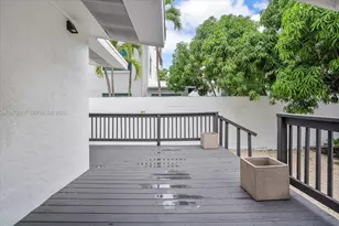 177 NE 44th St, Miami, FL 33137 - Photo 8