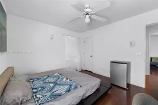 1251 Johnson Ct, Hollywood, FL 33019 - Photo 18