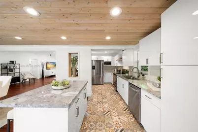 475 NW 88th Ter, El Portal, FL 33150 - Photo 4