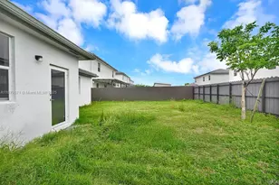 12735 SW 211th St, Miami, FL 33177 - Photo 10