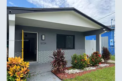 5724 SW 18th St, West Park, FL 33023 - Photo 2