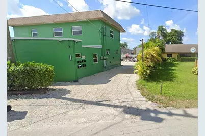 2435 N Dixie Hwy #A2, Wilton Manors, FL 33305 - Photo 2