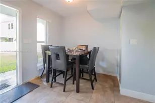 1968 NW 4th Ct, Miami, FL 33136 - Photo 4