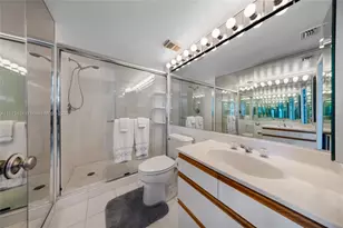 19195 NE 36th Ct, Aventura, FL 33180 - Photo 24