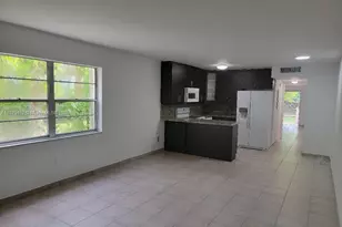 4011 N Meridian Ave, Miami Beach, FL 33140 - Photo 2