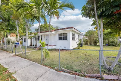 1121 SW 36th Ave, Miami, FL 33135 - Photo 2