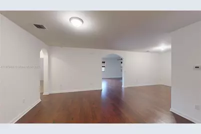 15460 SW 176th Ln, Miami, FL 33187 - Photo 2