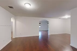 15460 SW 176th Ln, Miami, FL 33187 - Photo 2
