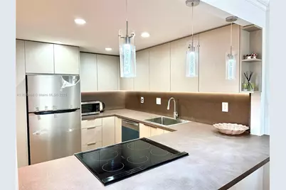 1849 S Ocean Dr #605, Hallandale Beach, FL 33009 - Photo 1