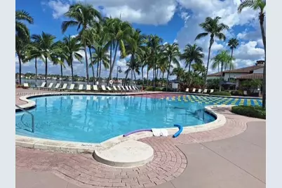 10934 NW 59th St, Doral, FL 33178 - Photo 36