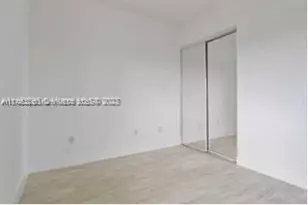 3600 Oaks Clubhouse Dr, Pompano Beach, FL 33069 - Photo 20