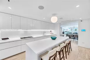 9001 Collins Ave, Surfside, FL 33154 - Photo 20