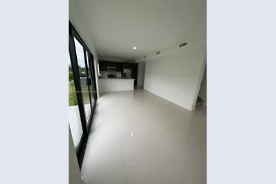 1184 NW 3 St, Florida City, FL 33034 - Photo 6