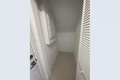 1184 NW 3 St, Florida City, FL 33034 - Photo 12