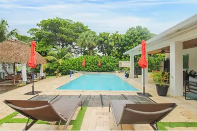 15000 Egan Ln, Miami Lakes, FL 33014 - Photo 36