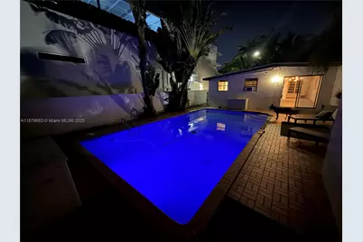 691 NW 7th St Rd, Miami, FL 33136 - Photo 44