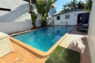 691 NW 7th Street Rd, Miami, FL 33136 - Photo 32