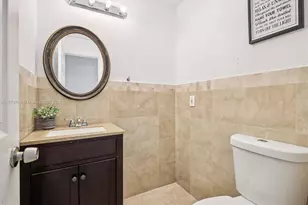 10560 La Placida Dr, Coral Springs, FL 33065 - Photo 16