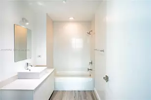 3301 NE 1st Ave, Miami, FL 33137 - Photo 26