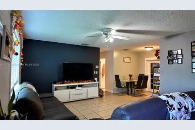 29810 SW 148th Pl, Homestead, FL 33033 - Photo 4