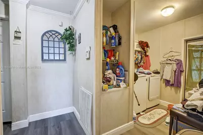 21651 NW 3rd St, Pembroke Pines, FL 33029 - Photo 16