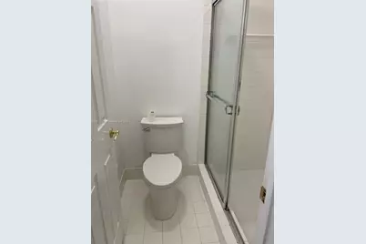 2904 NW 33rd Ter, Lauderdale Lakes, FL 33311 - Photo 12