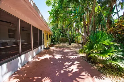 123 S Sewalls Point Rd, Sewalls Point, FL 34996 - Photo 10