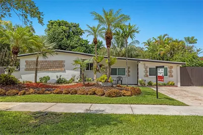 18700 Belmont Dr, Cutler Bay, FL 33157 - Photo 1