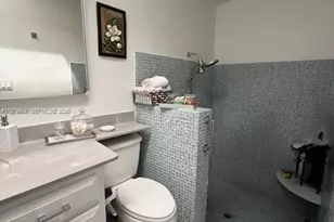 4713 Holly Dr, Tamarac, FL 33319 - Photo 12