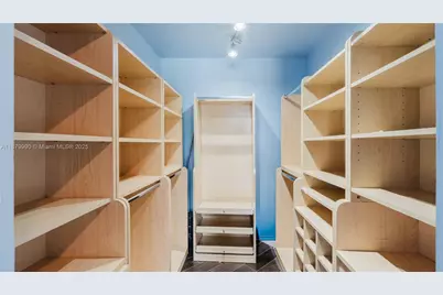 2290 Oak Ct, Pembroke Pines, FL 33026 - Photo 36