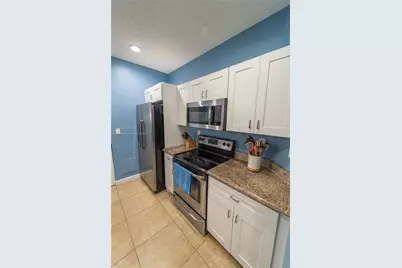 983 NE 42nd Pl, Homestead, FL 33033 - Photo 20