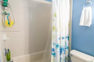 983 NE 42nd Pl, Homestead, FL 33033 - Photo 16