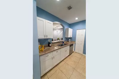 983 NE 42nd Pl, Homestead, FL 33033 - Photo 24