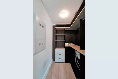 121 NE 34th St #1601, Miami, FL 33137 - Photo 12