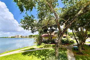 109 Lake Emerald Dr, Oakland Park, FL 33309 - Photo 6