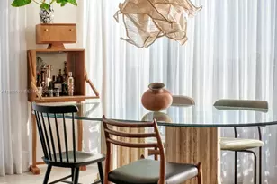 121 NE 34th St, Miami, FL 33137 - Photo 4