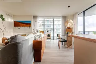 121 NE 34th St, Miami, FL 33137 - Photo 2