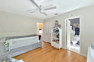 479 NE 56th St, Miami, FL 33137 - Photo 20