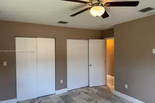 200 NE 44th St, Miami, FL 33137 - Photo 8