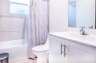 1420 SE 26th Rd, Homestead, FL 33035 - Photo 8