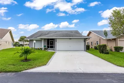 5284 Tiffany Anne Cir, West Palm Beach, FL 33417 - Photo 1