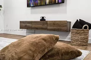 17621 NE 7th Ave, Miami, FL 33162 - Photo 10