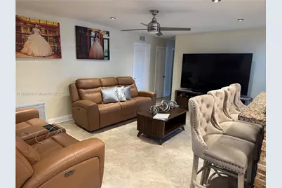 18565 SW 295th Ter, Homestead, FL 33030 - Photo 8