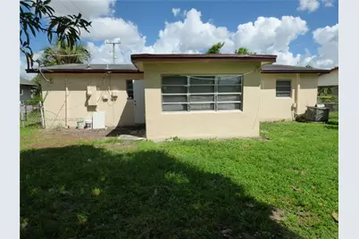 3560 NW 8th St, Lauderhill, FL 33311 - Photo 12