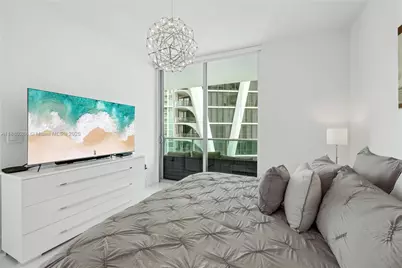 900 Biscayne Blvd #3112, Miami, FL 33132 - Photo 4