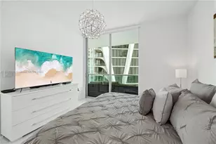 900 Biscayne Blvd, Miami, FL 33132 - Photo 4