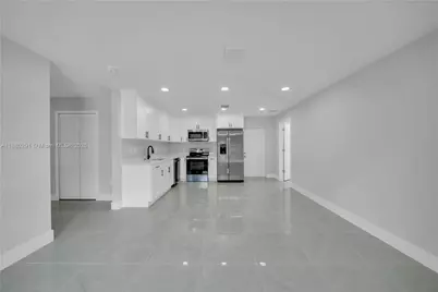 2801 42 St W, Lehigh Acres, FL 33972 - Photo 4