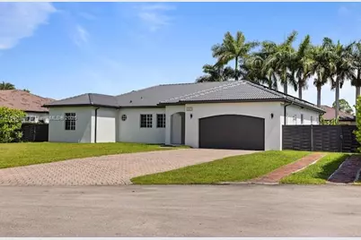 13067 SW 190th St, Miami, FL 33177 - Photo 1