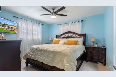 4813 NW 47th Ter, Tamarac, FL 33319 - Photo 18